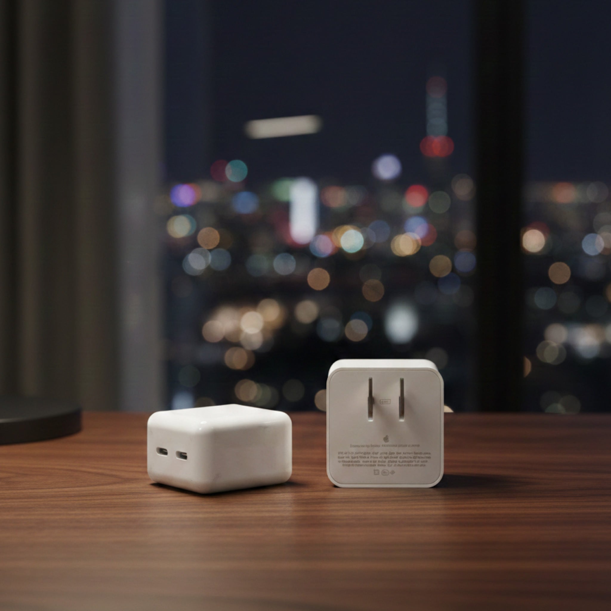 Apple 35W Dual USB-C Port Power Adapter