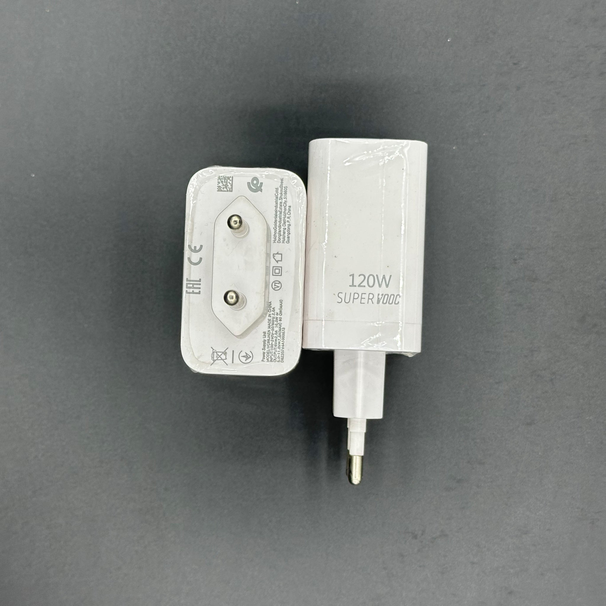 OnePlus 120W SUPERVOOC GaN Power Adapter